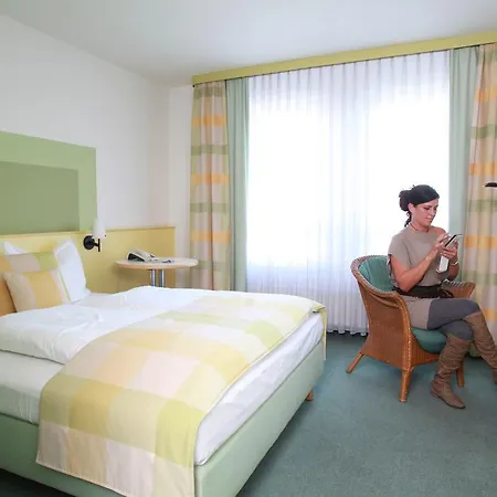 Hotel Am Forum Fuerth