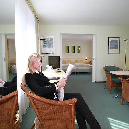 Hotel Am Forum 3*
