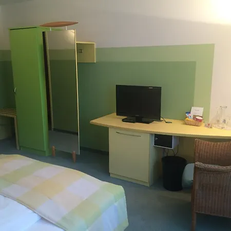 Hotel Am Forum 3*
